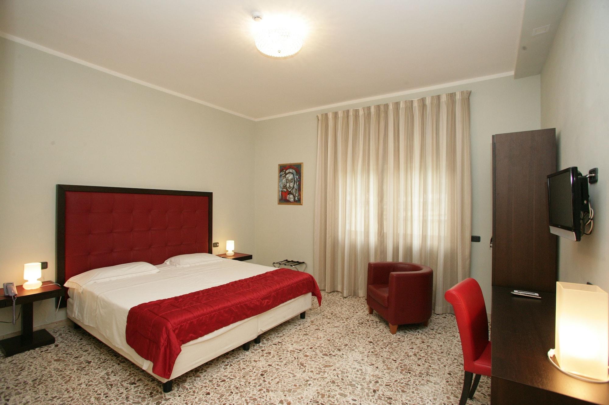 קזינו Hotel Piazza Marconi מראה חיצוני תמונה